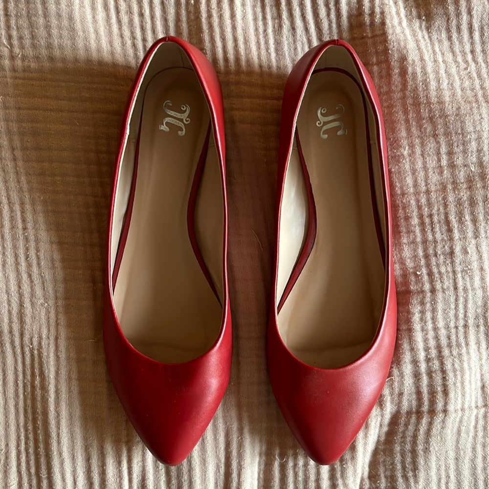 Journee Collection red ballet flat. Vegan leather, women size 11. Hardly worn